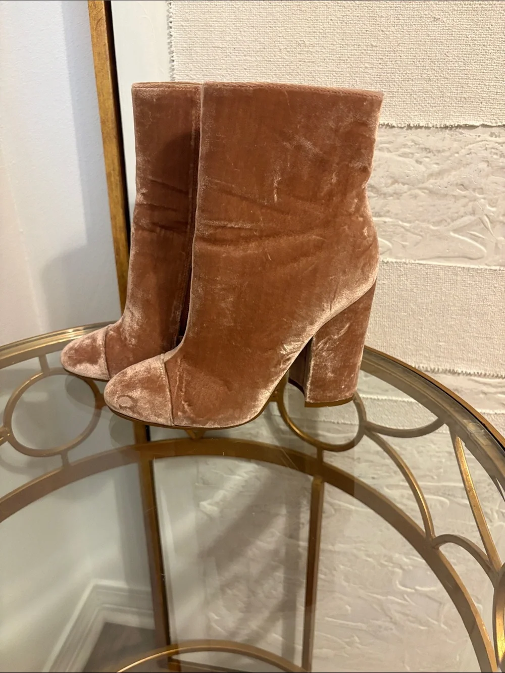 Kendall & Kylie Velvet Ankle Booties in Dusty Mauve